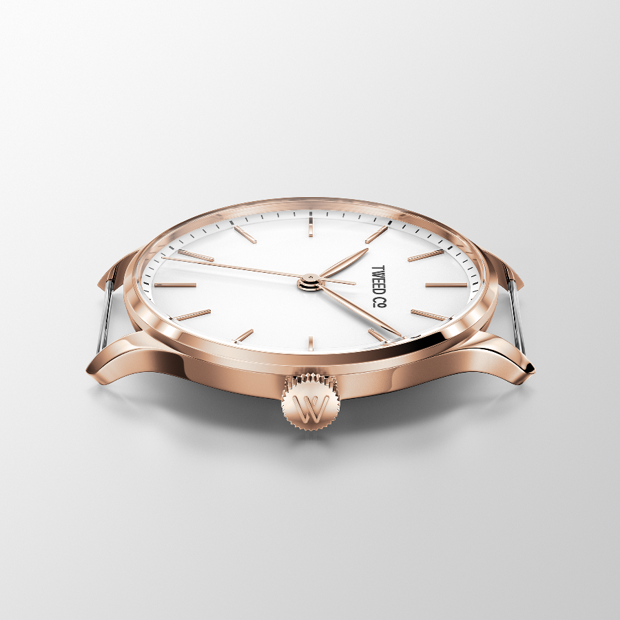 Boîtier or rose de la montre Michele vu de profil, finition élégante et féminine