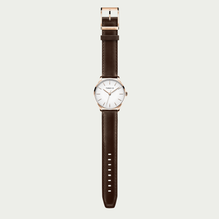 Montre Tweed Co. Monica 36 mm avec boîtier or rose et bracelet cuir brun
